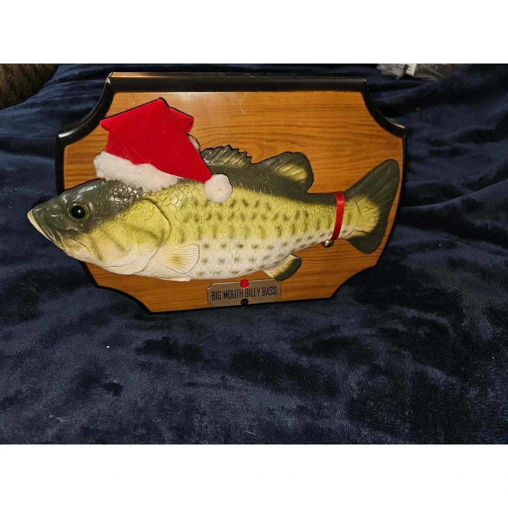 Gemmy Big Mouth Billy Bass Christmas Singing Fish Santa Hat Vintage 1999 PARTS